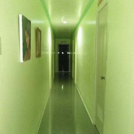 Aranas-Carillo Travellers Inn Калибо Экстерьер фото